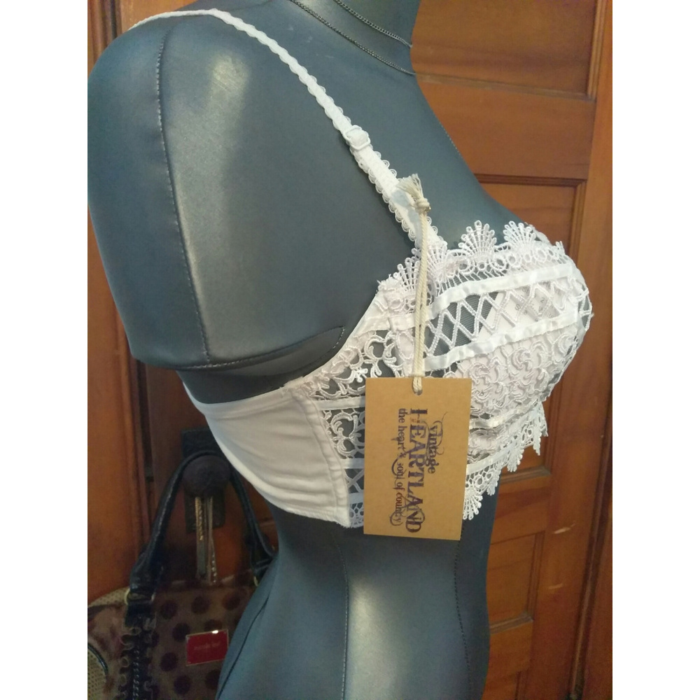 NWT | Vintage Heartland | Beautiful White Bra 36C - Picture 3 of 4